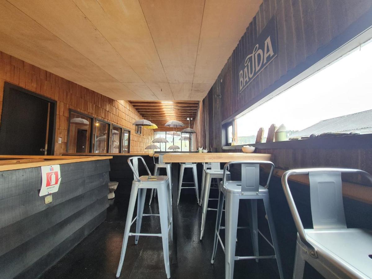 Hotel & Cafe Bauda Castro Exterior foto